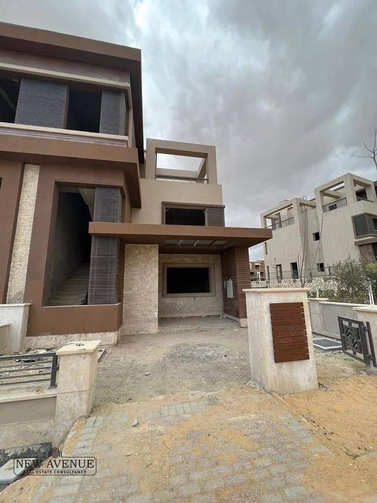 5 581f3fe7-aa6a-4d22-b53b-c5476948426e. jpg