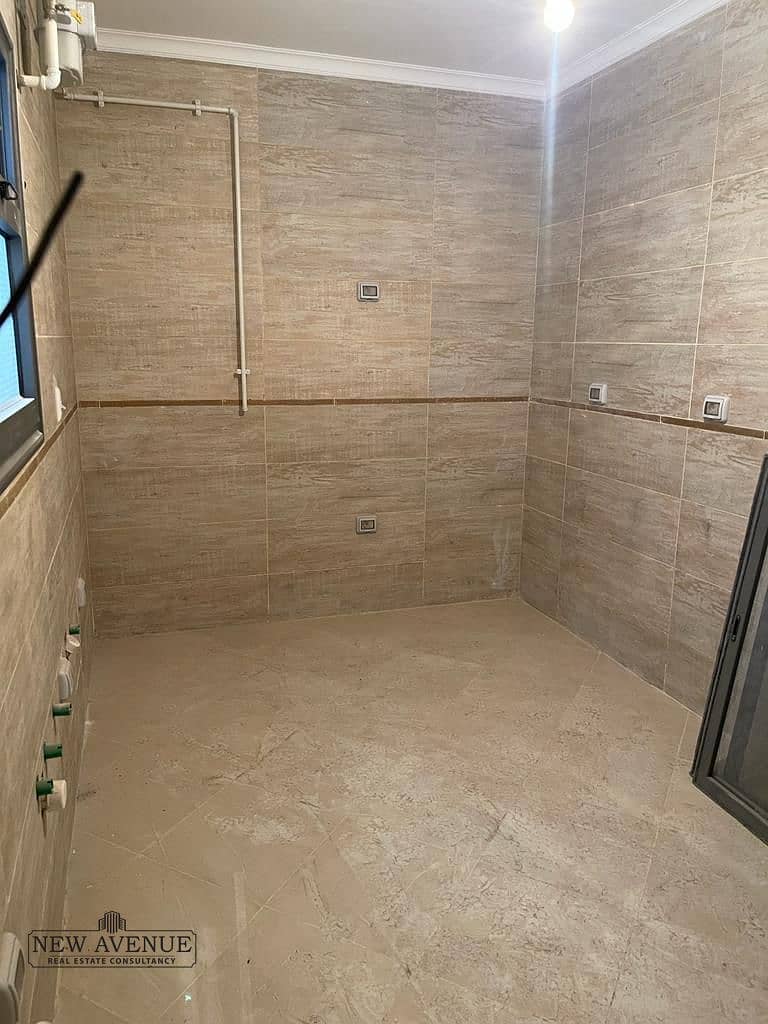 5 73a9b440-6681-458f-9ae2-bdc5e3e741ee. jpg