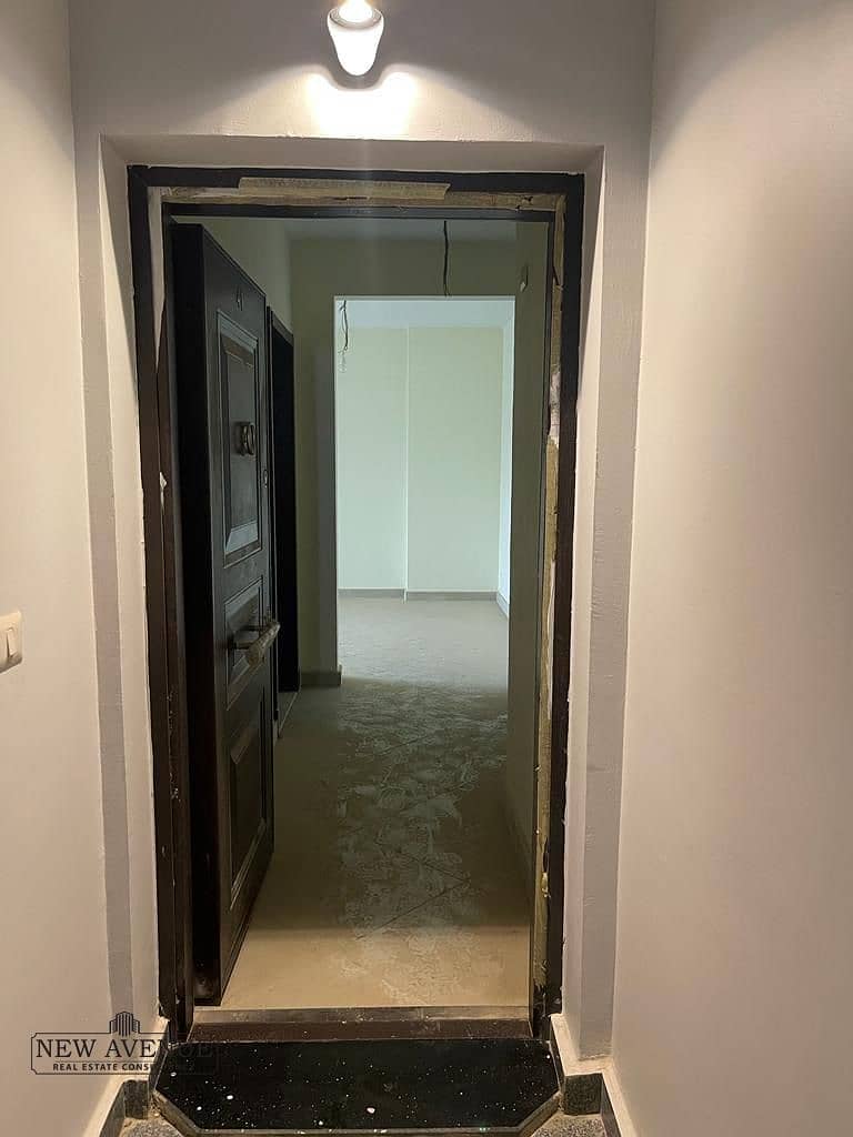 9 238c5aea-05d4-4a83-9a32-be7556aec438. jpg