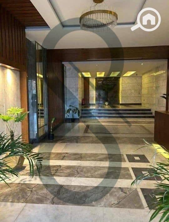 7 Valore Smouha (8569). 6. jpg