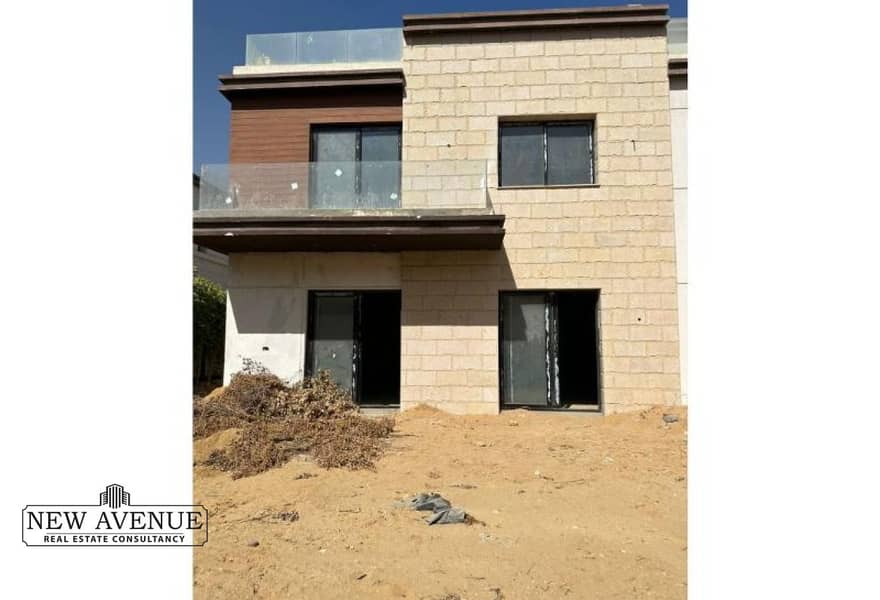 6 6f8bad7d-d6e3-4fd8-9f57-610a6e254cc6. jpg