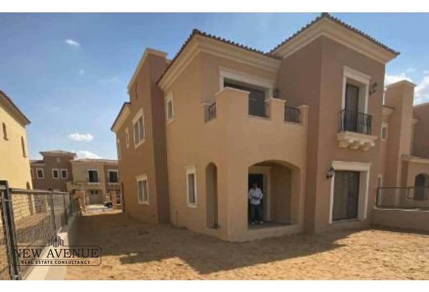 3 127081c9-4ca8-4e1a-8f40-41e30ec45625. jpg