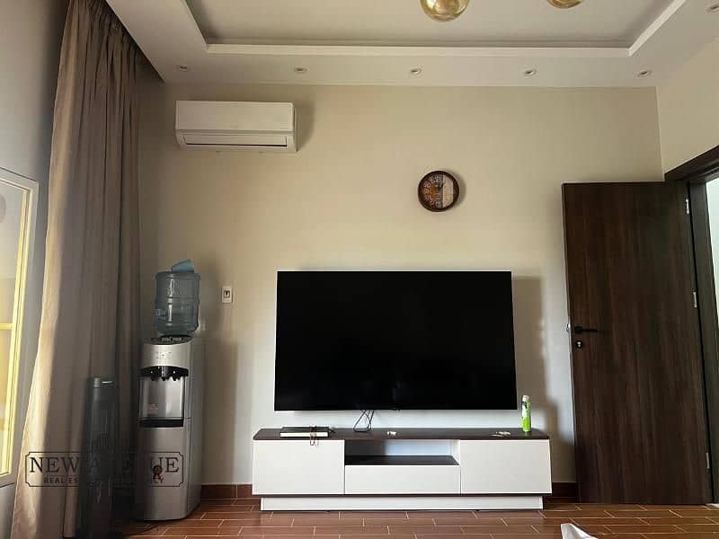 5 WhatsApp Image 2025-10-29 at 4.41. 17 PM (1). jpg