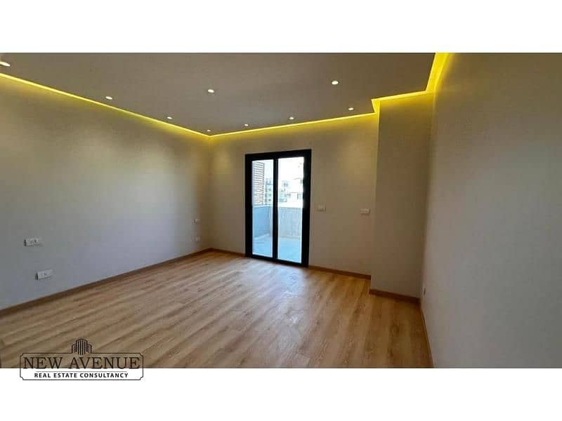 4 WhatsApp Image 2025-10-29 at 3.24. 01 PM. jpg