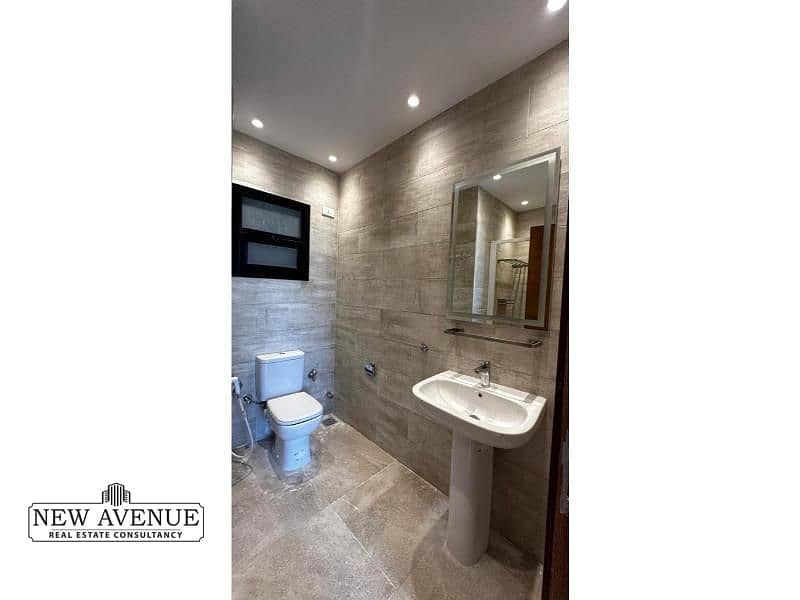 7 WhatsApp Image 2025-10-29 at 3.23. 59 PM. jpg