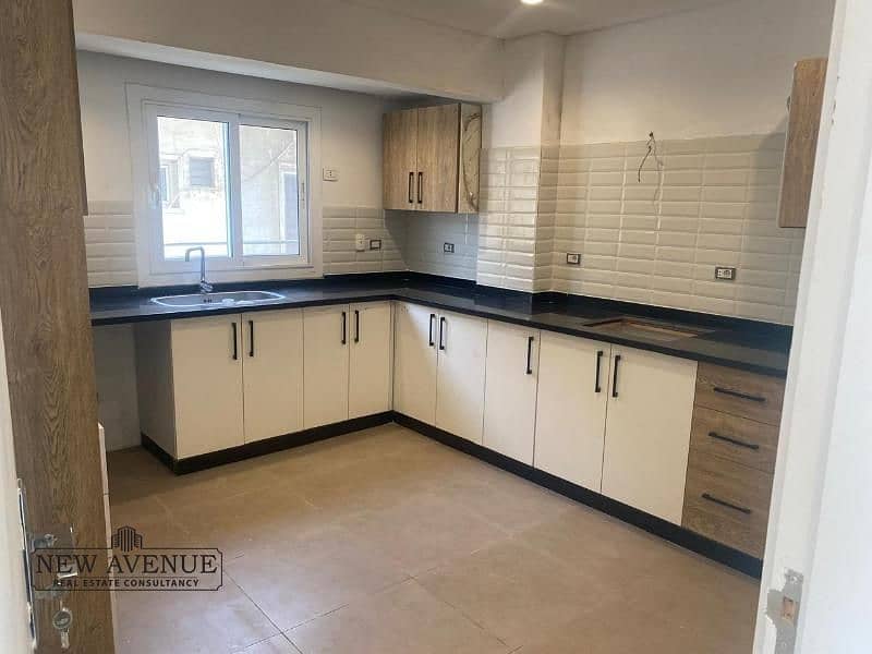 4 WhatsApp Image 2025-06-05 at 12.56. 21 PM. jpg