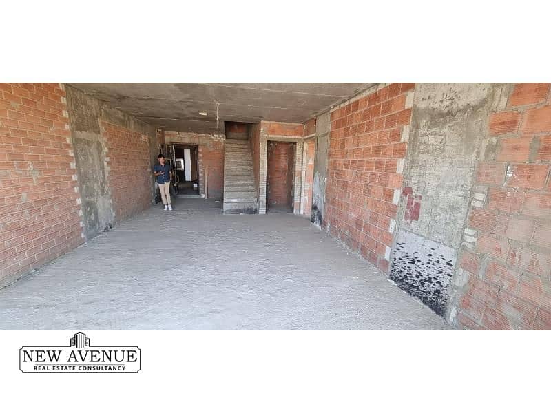 5 WhatsApp Image 2025-06-04 at 5.15. 37 PM (1). jpg