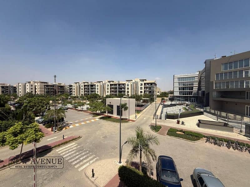 4 34830f69-fec8-4bf0-b40c-5bd36367e80b. jpg