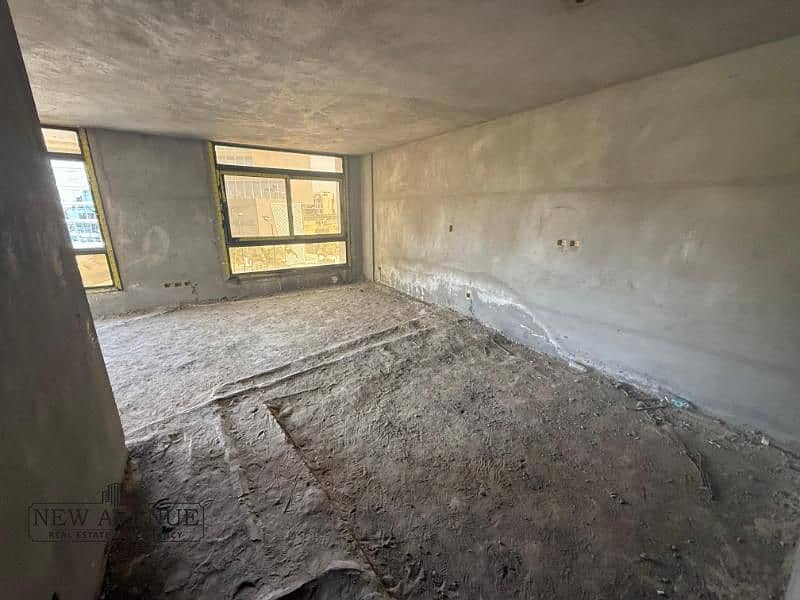 9 b8dc423f-fff4-4bf2-ab4d-8d260b6802a7. jpg