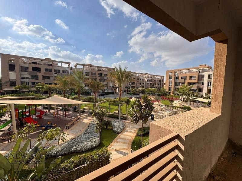 2 ca883dc3-3708-4b92-be7b-3483581290d2. jpg