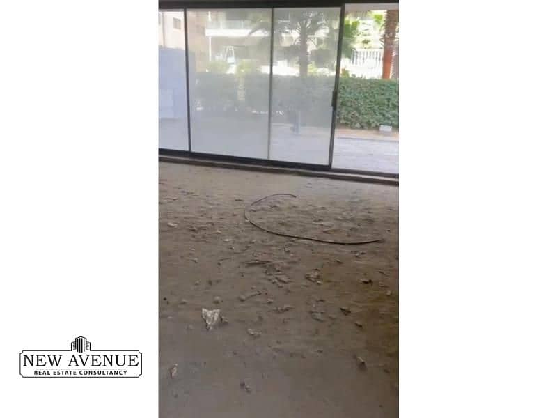 6 53dac27f-2e72-4a59-9366-7ea5e3f4a682. jpg