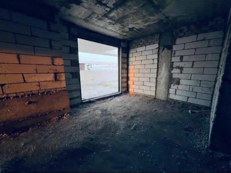 11 f394abaa-8fd1-404b-8976-dd67588dfd59. jpg