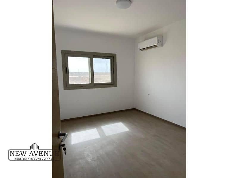 8 WhatsApp Image 2024-10-22 at 12.16. 04 PM. jpg