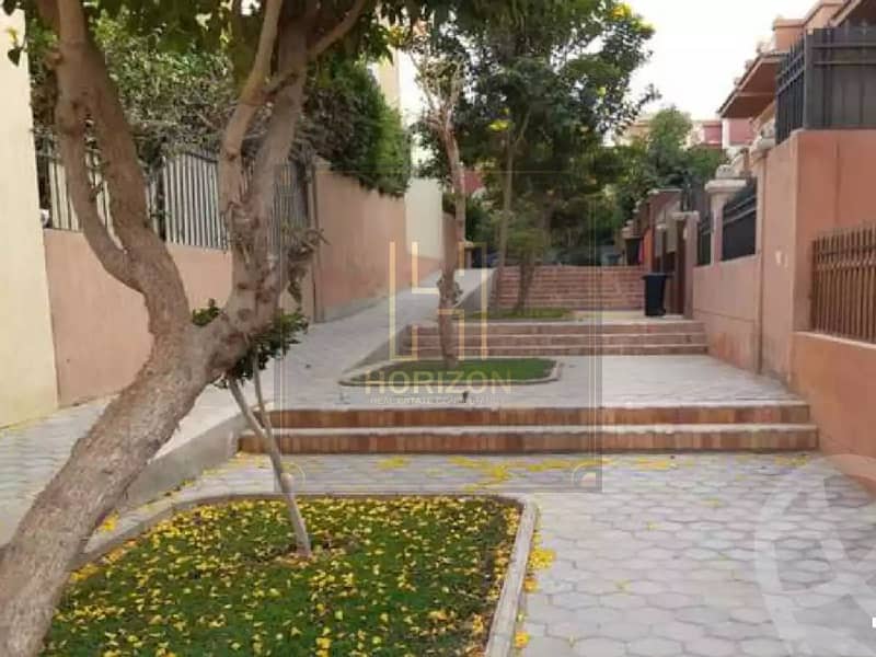 8 607c0ae5623b5005927607. jpg