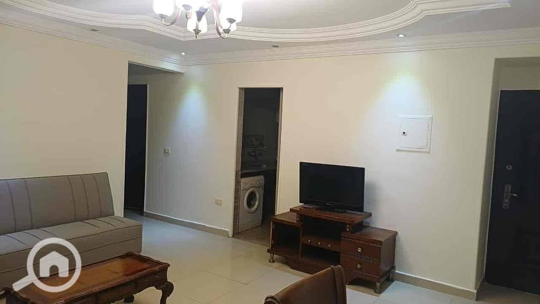 4 3e89f3f8-9679-49a3-96b9-65bec9134cb9. jpg