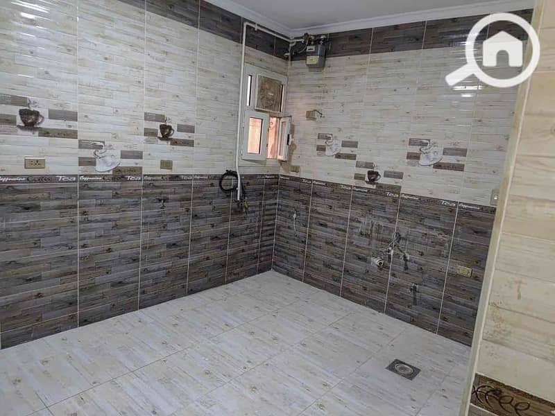 6 ffafcaad-f6ef-49d9-8fa7-2dfbe0c73af6. jpg