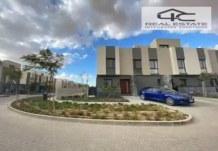 فیلا 4 غرف نوم للبيع في مدينة الشروق، القاهرة - WhatsApp Image 2025-12-08 at 15.41. 19 (2). jpeg