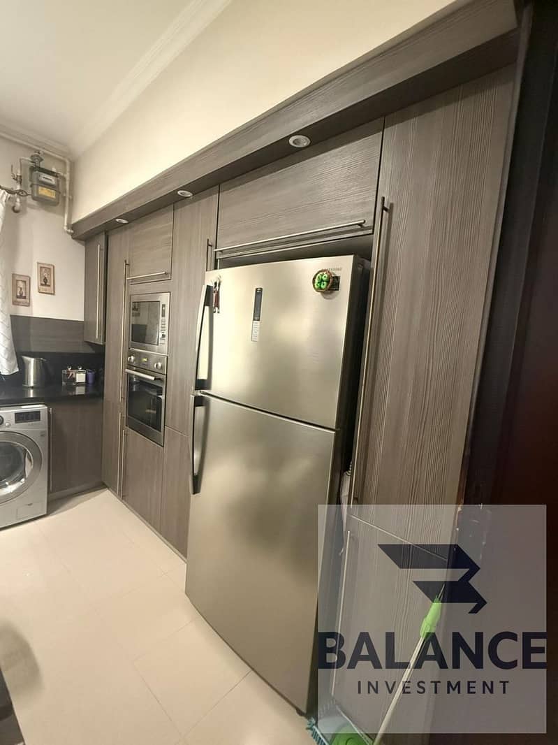 4 51a743fb-188b-4b99-b309-950508ee802d. jpg