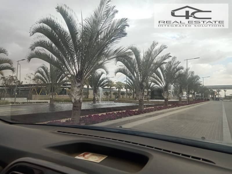 16 WhatsApp Image 2025-12-08 at 15.41. 23 (1). jpeg