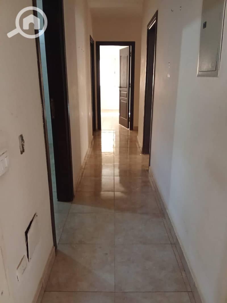 6 f2f42e73-03a9-4d01-a84c-950ca40c8f5f. jpeg