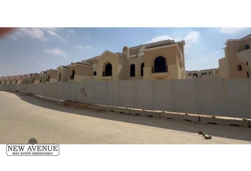 2 5dd73700-229b-45be-80d6-ccd5bbad34c6. jpg