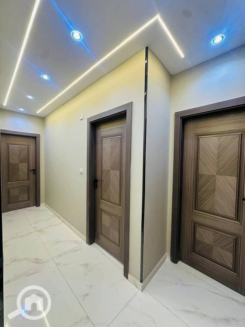 5 fcf8ae4a-0f8d-4ab0-8116-b6f68fbf8044. jpg