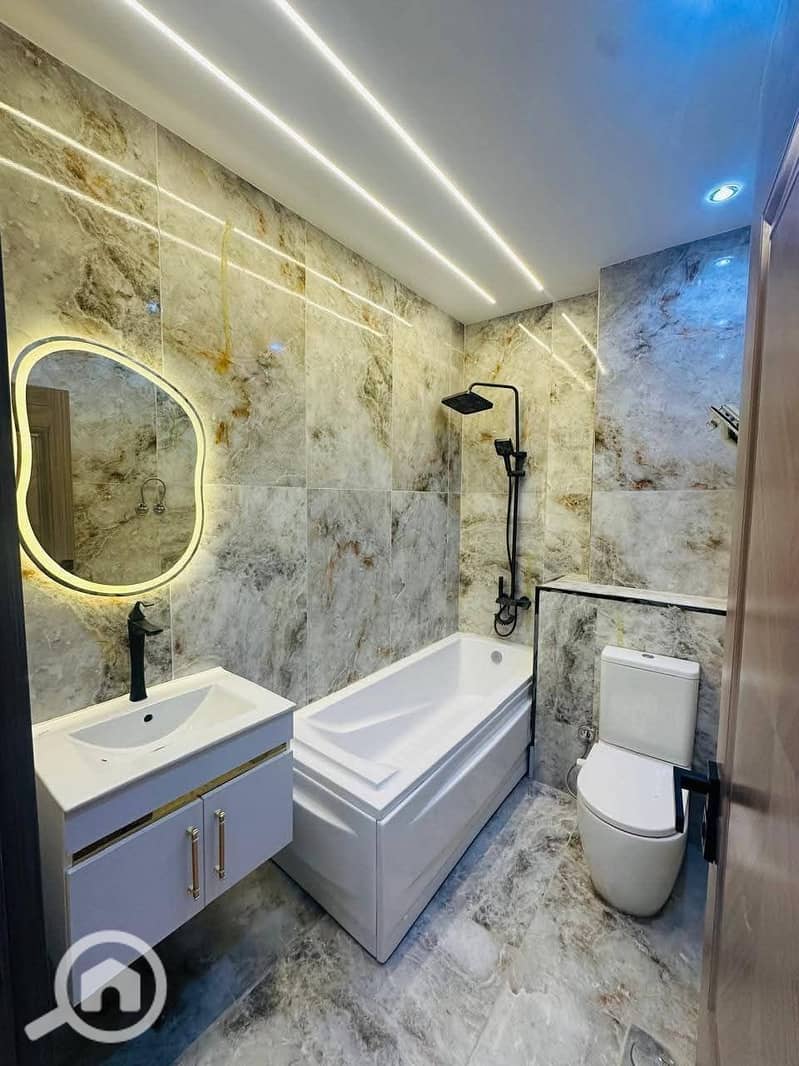 10 81b9d09d-18c7-47db-90b1-61b24a83eac4. jpg