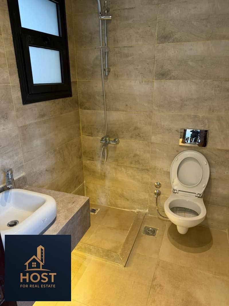 10 WhatsApp Image 2025-11-20 at 1.16. 11 PM (2). jpeg