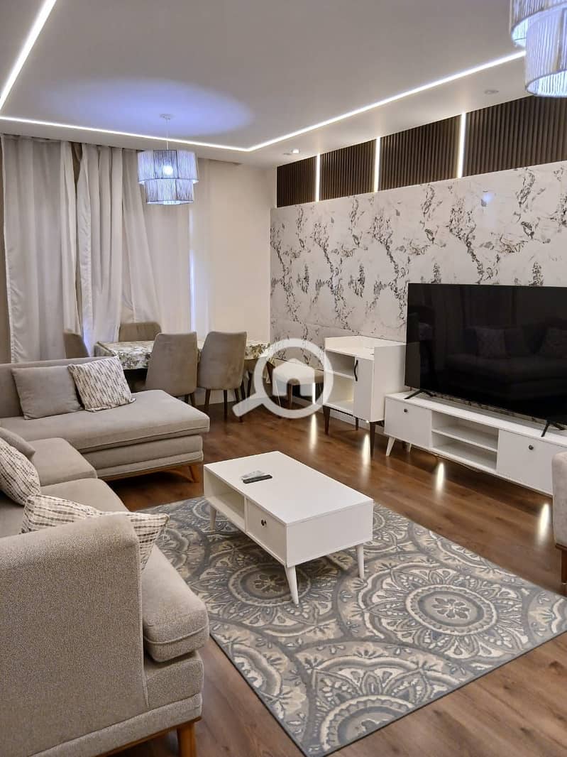 2 54e13cb6-7979-4833-a0f6-207bf34572c1. jpeg