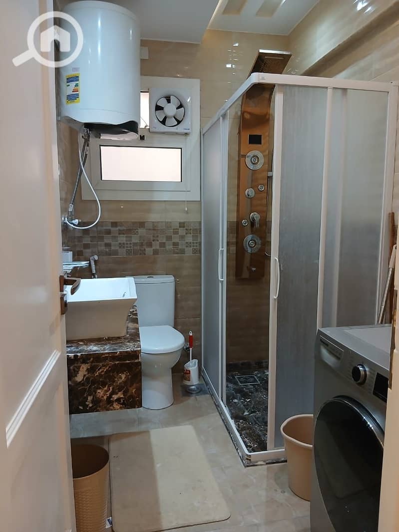 12 18441054-ad91-4f2d-ac9e-98875aa8c4b7. jpeg