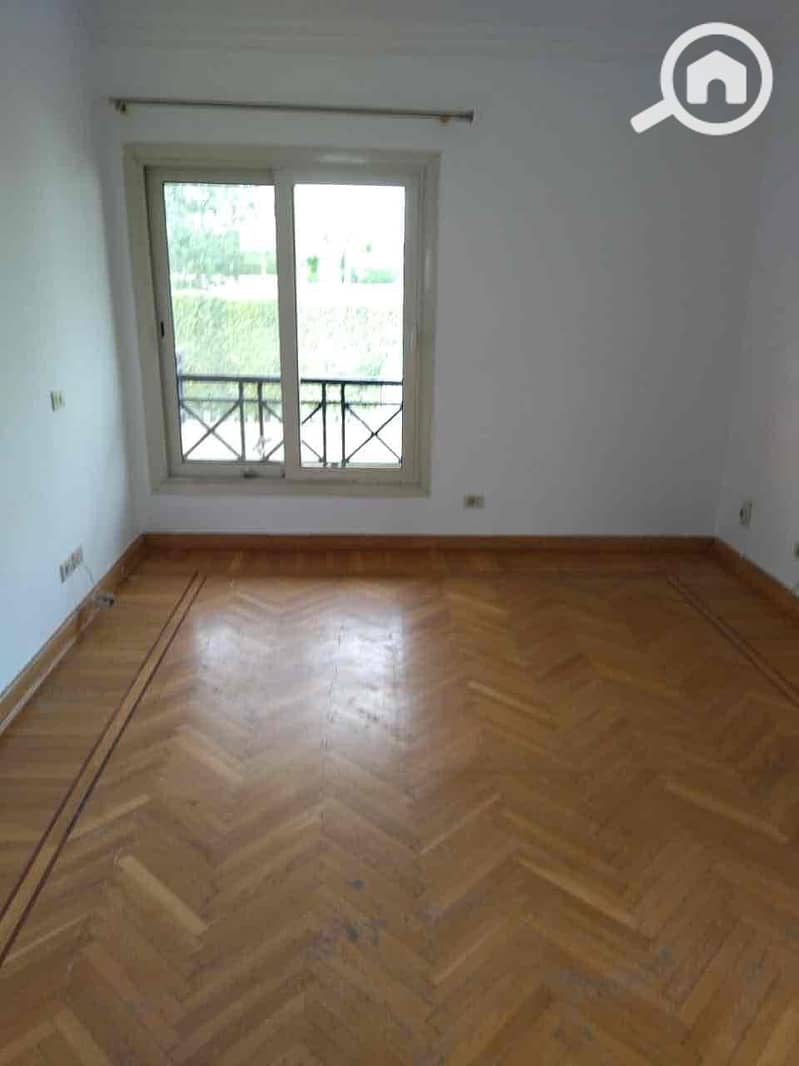 10 f69c9802-62c1-4164-8508-e2f61b981afc. jpg