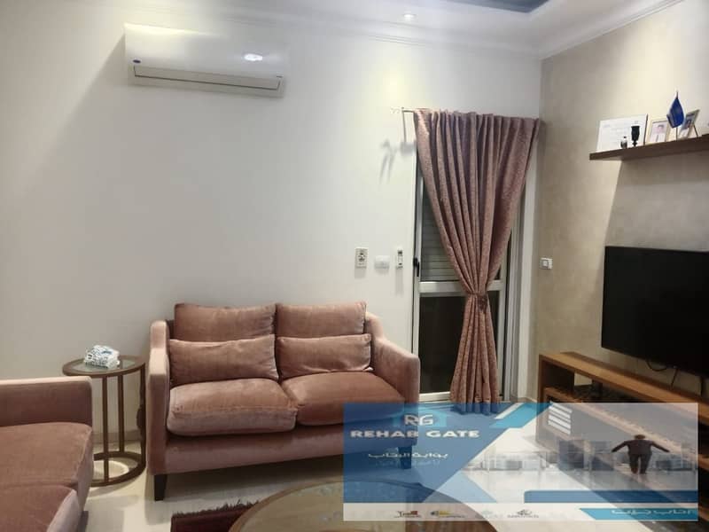 5 05cd09d4-0a5e-49d1-bffc-e3dc4ee66234. jpg