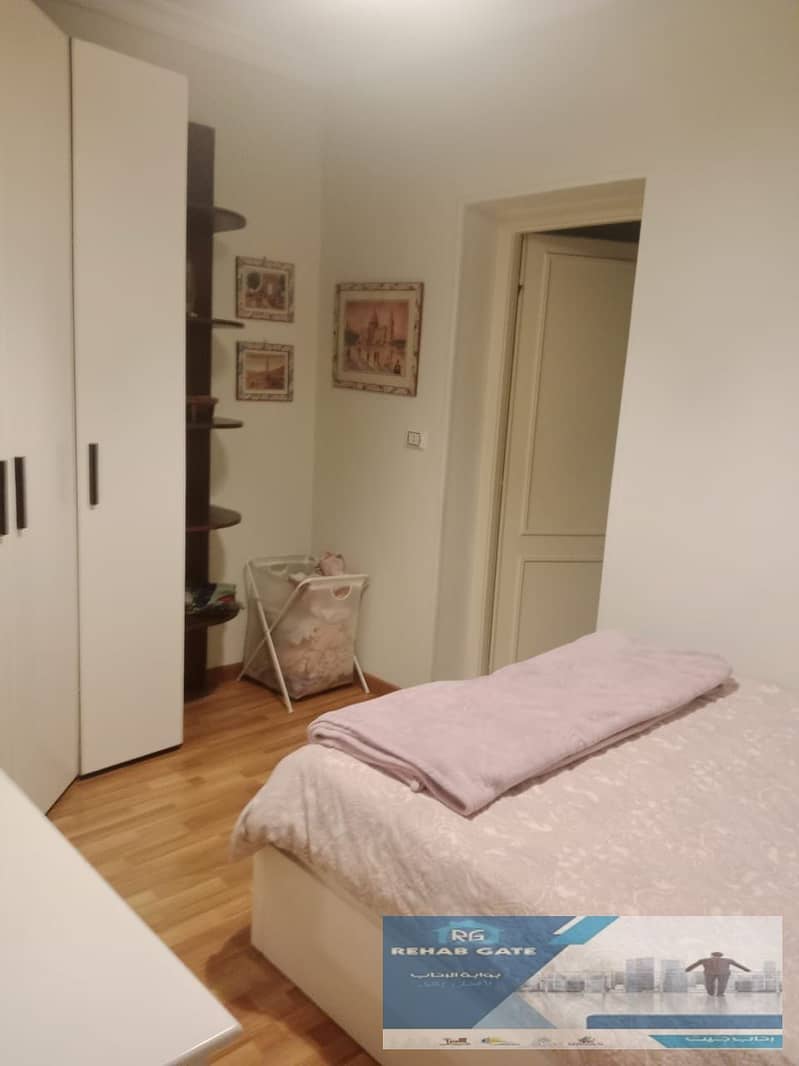 12 35648e10-f669-4036-bfda-547721626b65. jpg