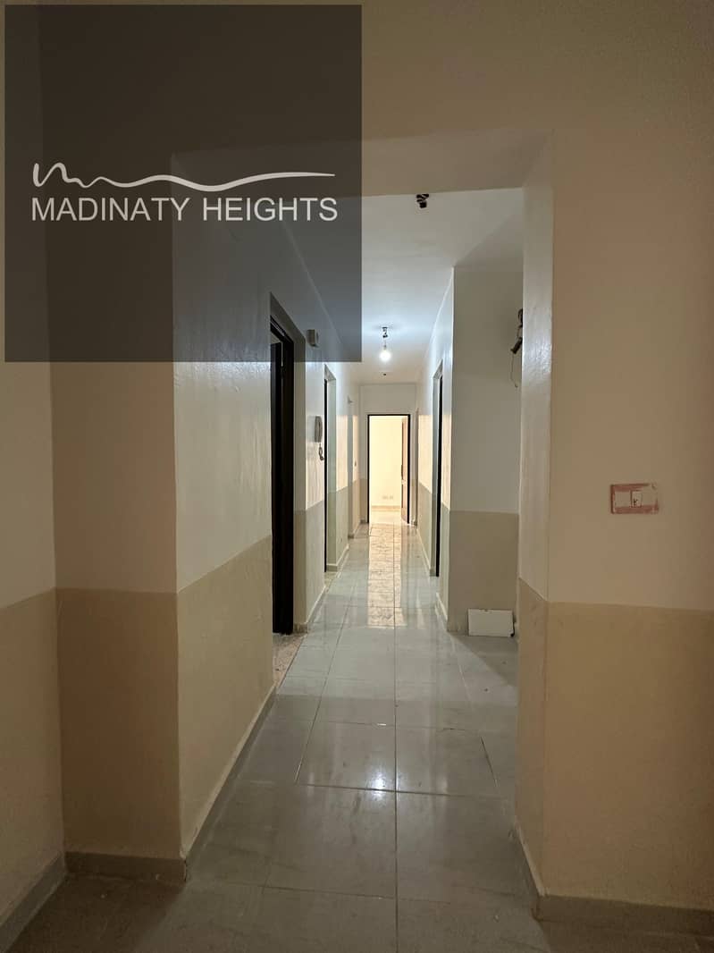 5 WhatsApp Image 2025-12-08 at 16.42. 27_09524d5e. jpg