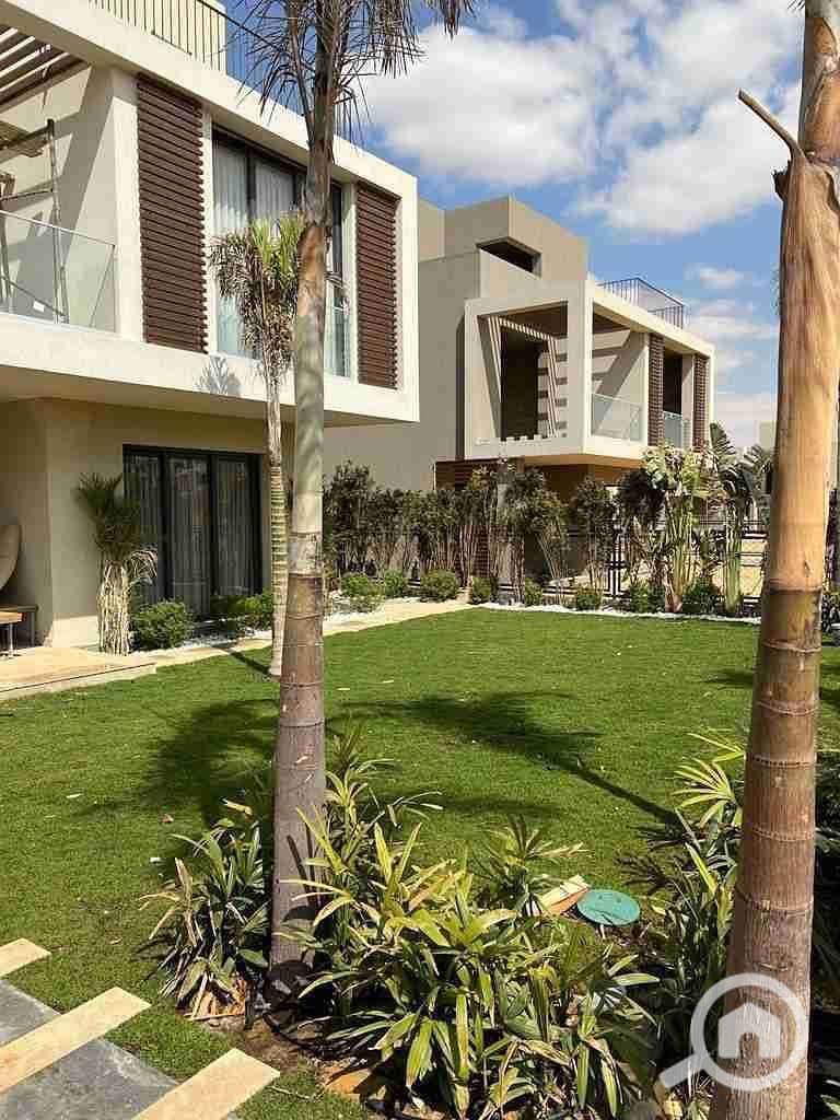 1001043475. jpg 1001043475. jpg