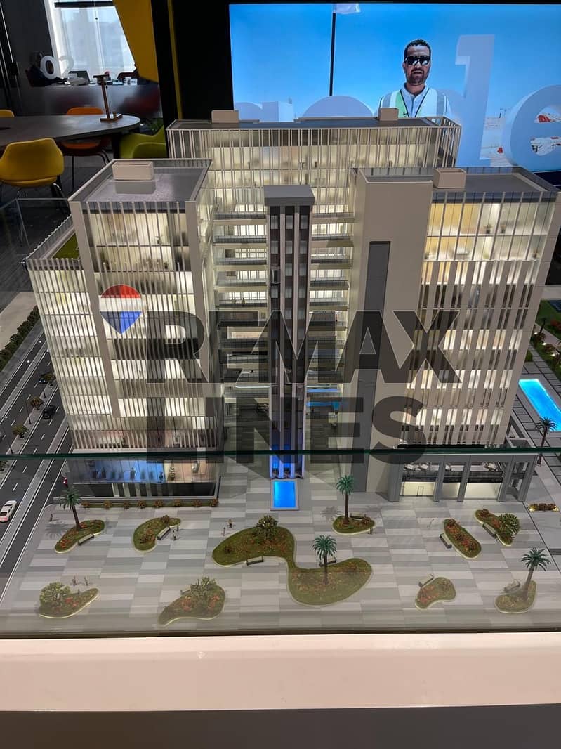 3 WhatsApp Image 2025-12-08 at 16.02. 06 (1). jpeg