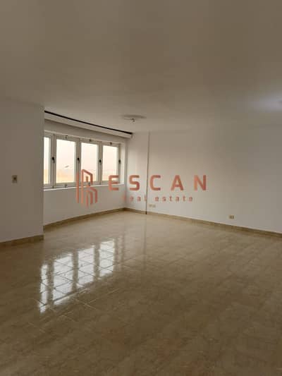 3 Bedroom Flat for Rent in New Cairo, Cairo - U631250 (22). jpg 3 Bedroom Flat for Rent in New Cairo, Cairo - U631250 (22). jpg