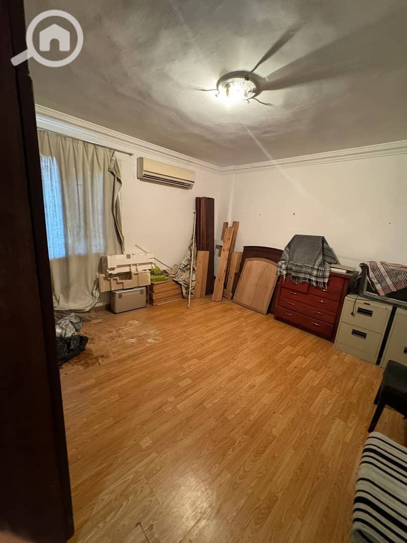 6 20a4eb7f-dde3-4fac-b6da-7a1a18df2ffd. jpeg