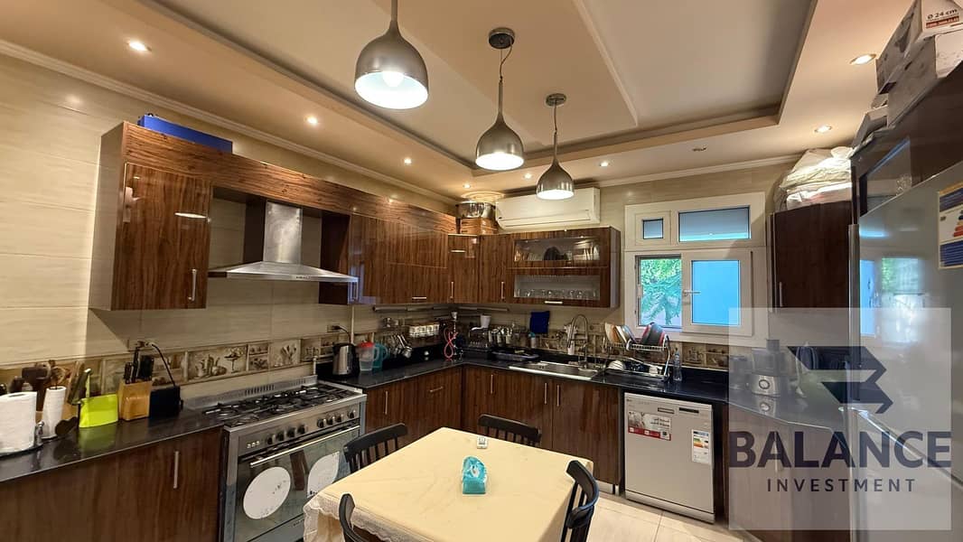 7 8bc539c1-c928-4831-873f-b7aab4f28029. jpg