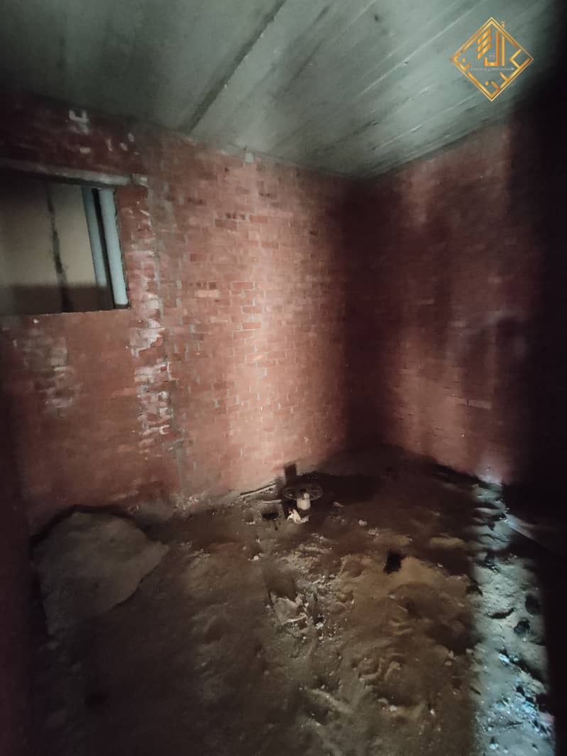 8 WhatsApp Image 2025-05-25 at 17.48. 29 (1). jpeg