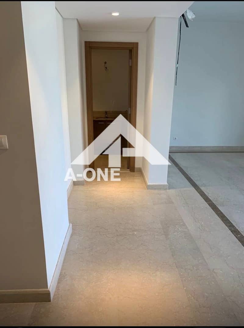 5 cbdb45da-d73c-4e31-ab90-4b7cbf84c774. jpg