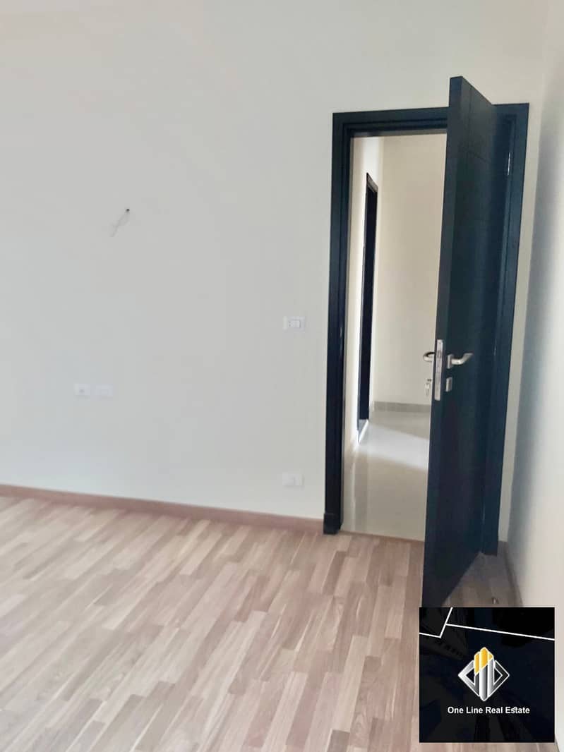 3 3626b8d3-95c3-4df9-86e2-53547b76fe9b. jpeg