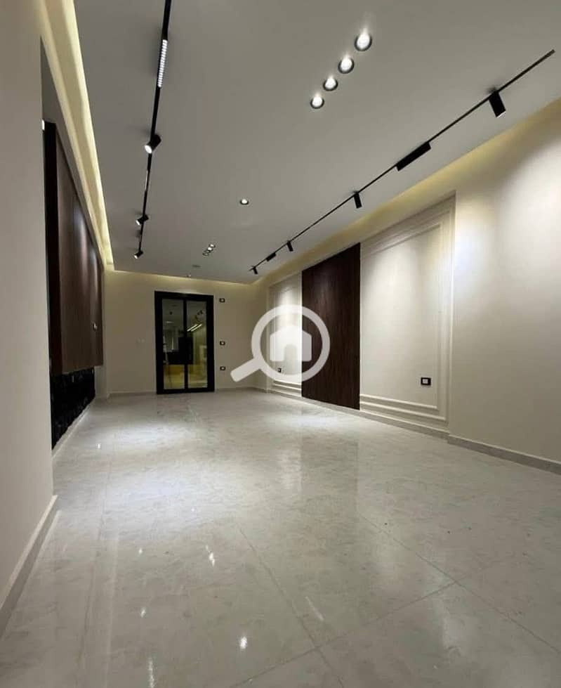 b5124f8f-69cd-47b5-8828-1fda1d1053d5. jpg b5124f8f-69cd-47b5-8828-1fda1d1053d5. jpg