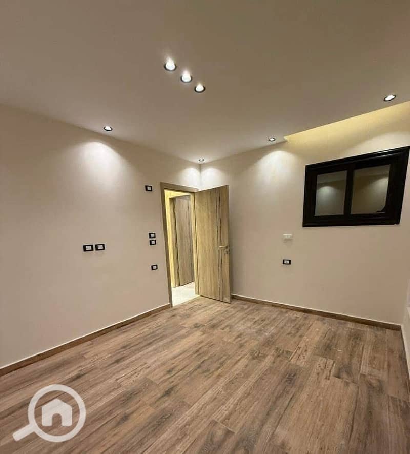 9 56107cb3-8808-4d23-a3df-8deb84c80a9b. jpg