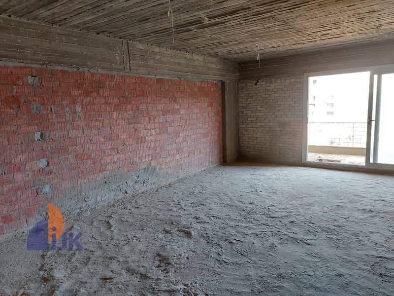 10 WhatsApp Image 2025-12-08 at 17.07. 30_9f2103a1. jpg