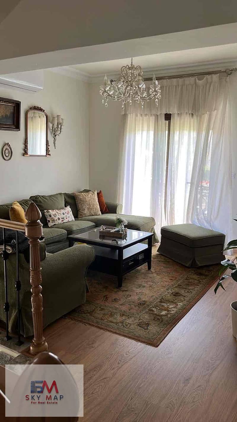 8 8ca5fcbb-ff99-4ff0-a205-03420109ac83. jpg