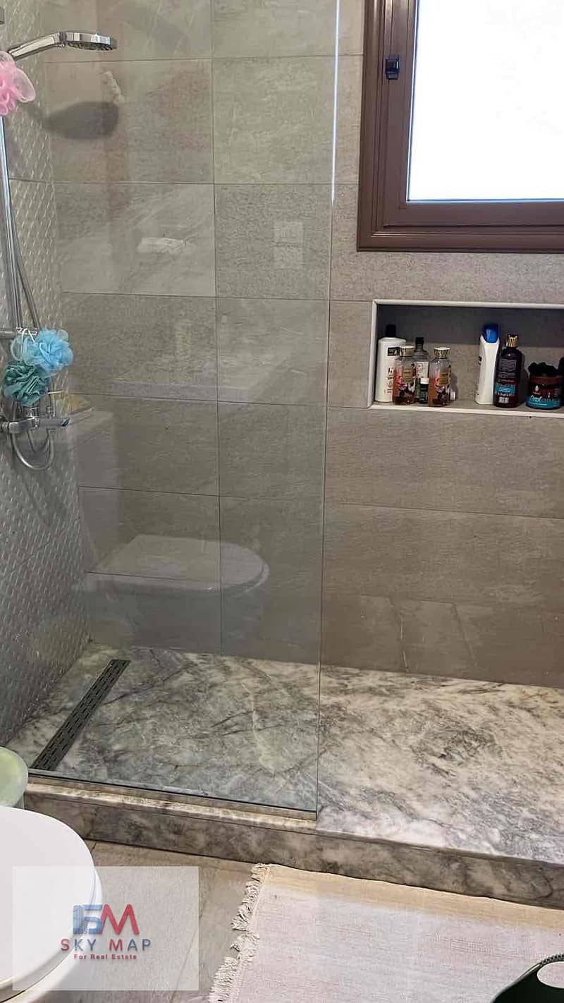 9 952ef038-6101-4bd7-a24b-031f9bfd3167. jpg