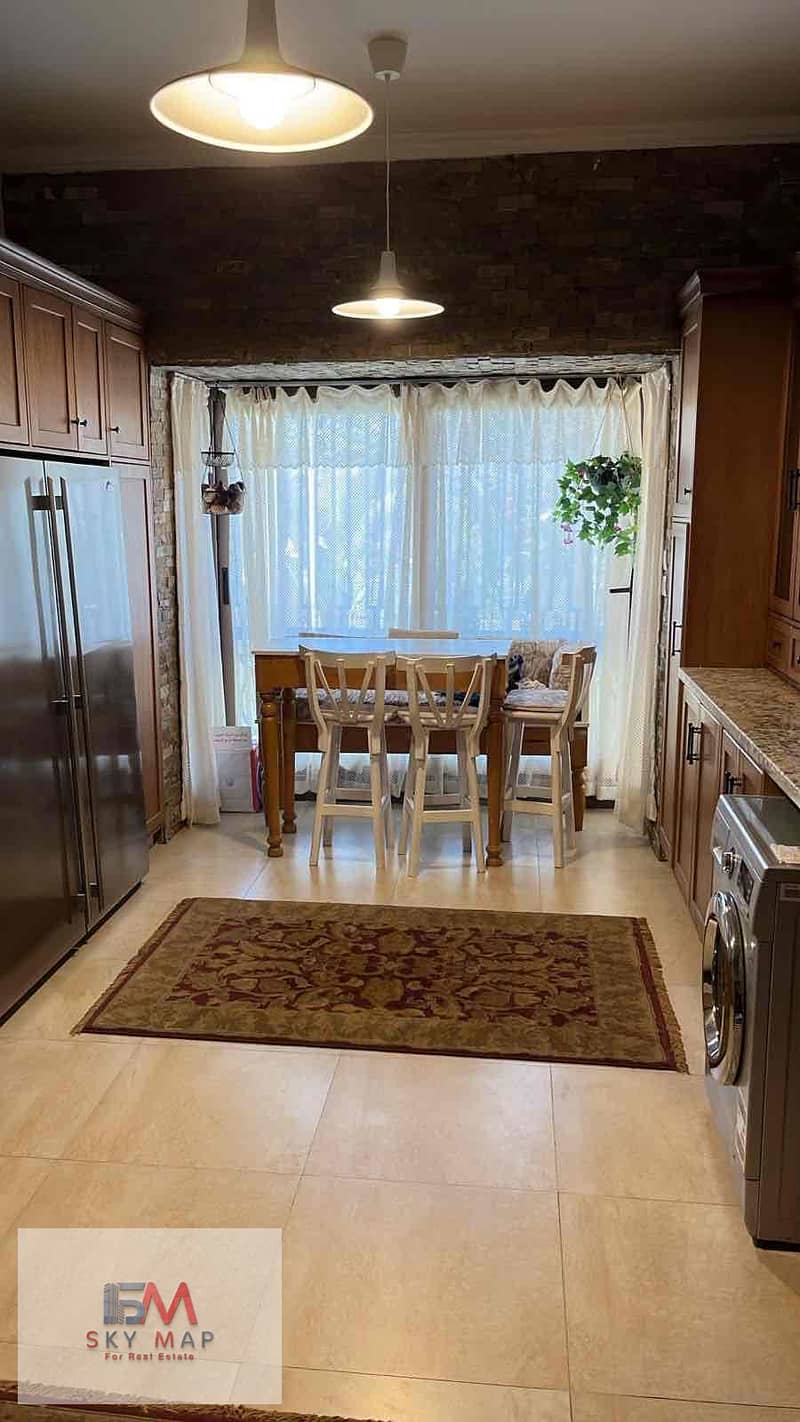 15 9164ad8b-1df2-45e9-a8a3-2eb17c306bd5. jpg