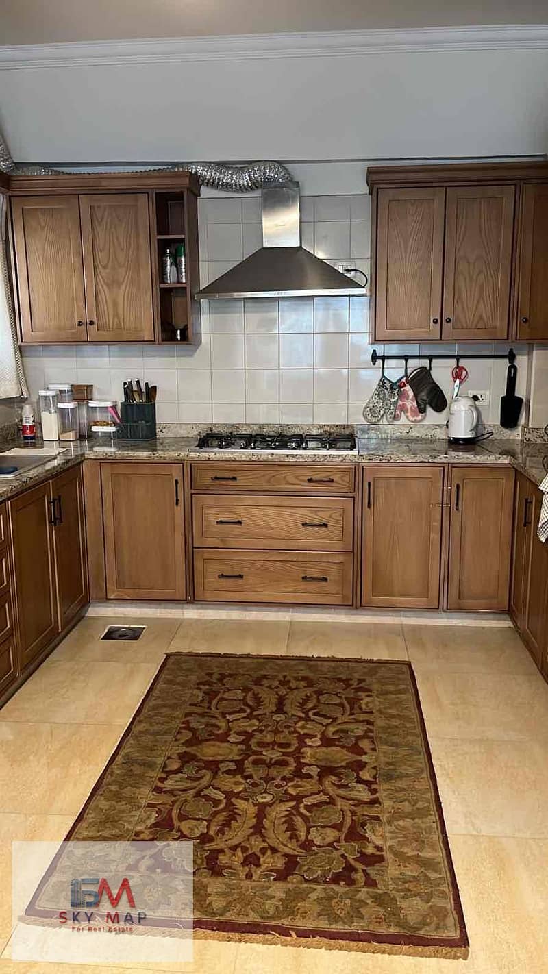 16 56670f95-29d3-486a-b641-e91224c3211c. jpg