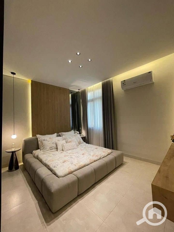 7 592912532_1774043199915097_3939055639210389377_n. jpg